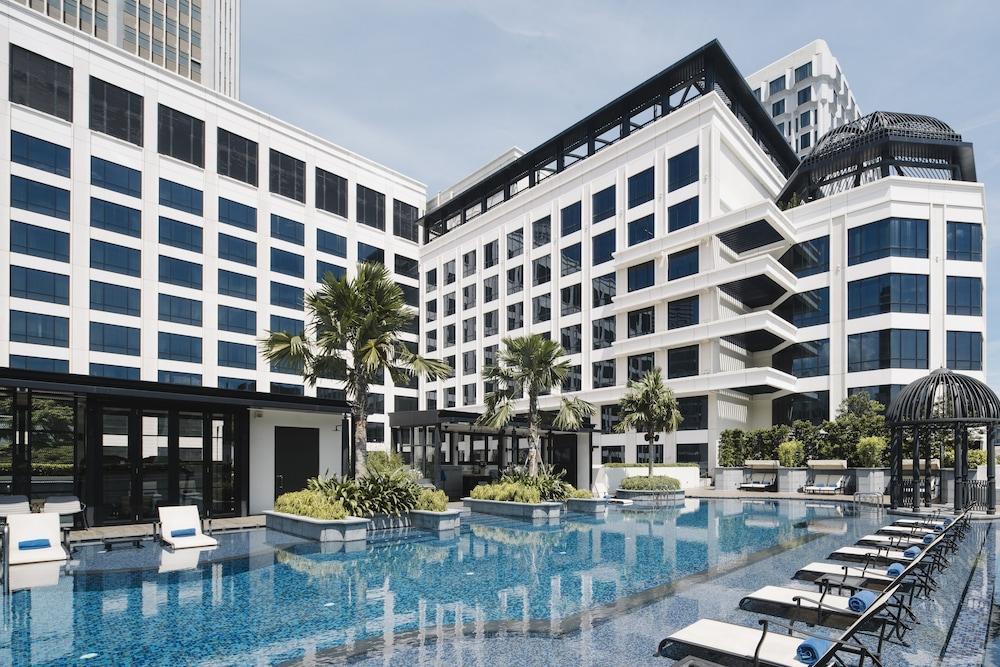 Grand Park City Hall Singapura Exterior foto The hotel's pool