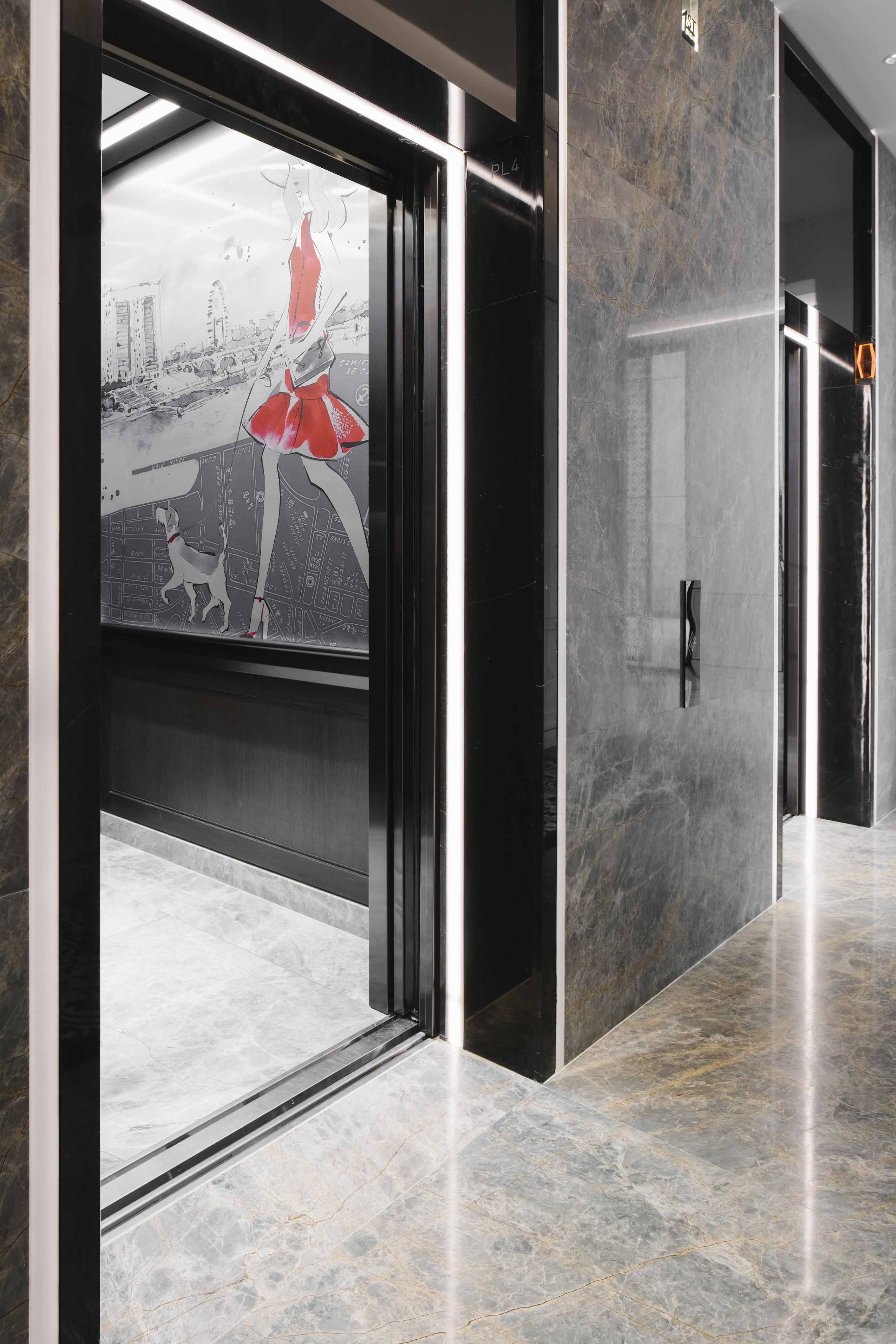 Grand Park City Hall Singapura Exterior foto A glass door